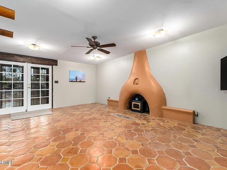 8714 N DEAD MANS GULCH Road photo 5