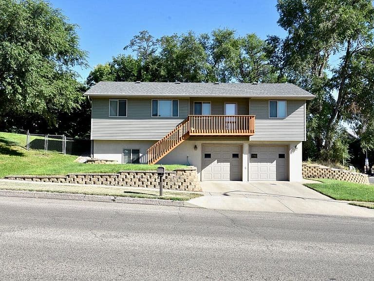 104 N Central Ave photo 4