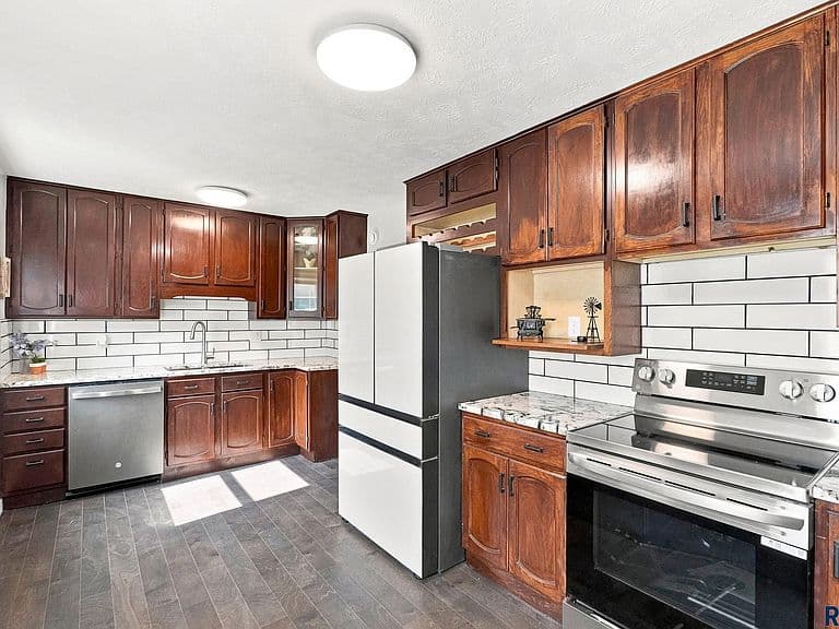 1508 S Olive Dr photo 5