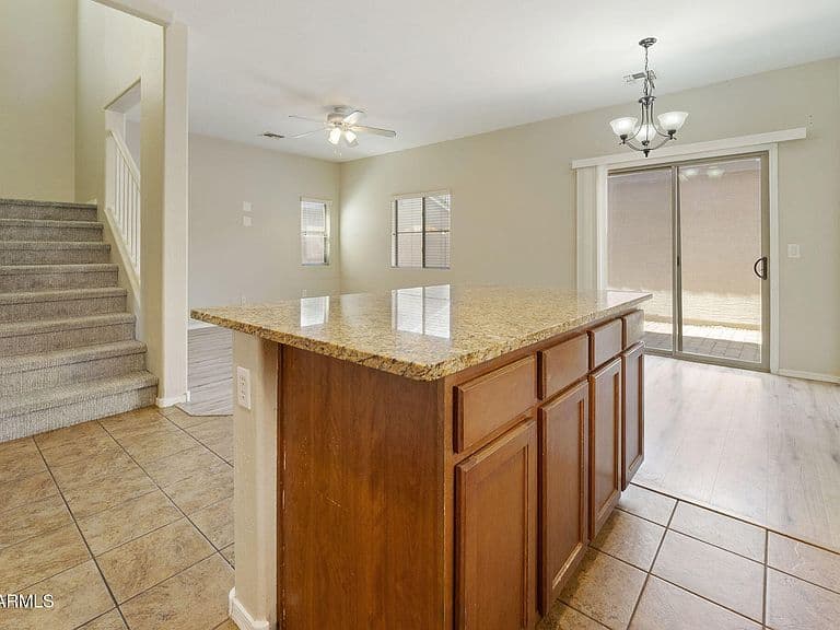 428 N CITRUS Lane photo 4