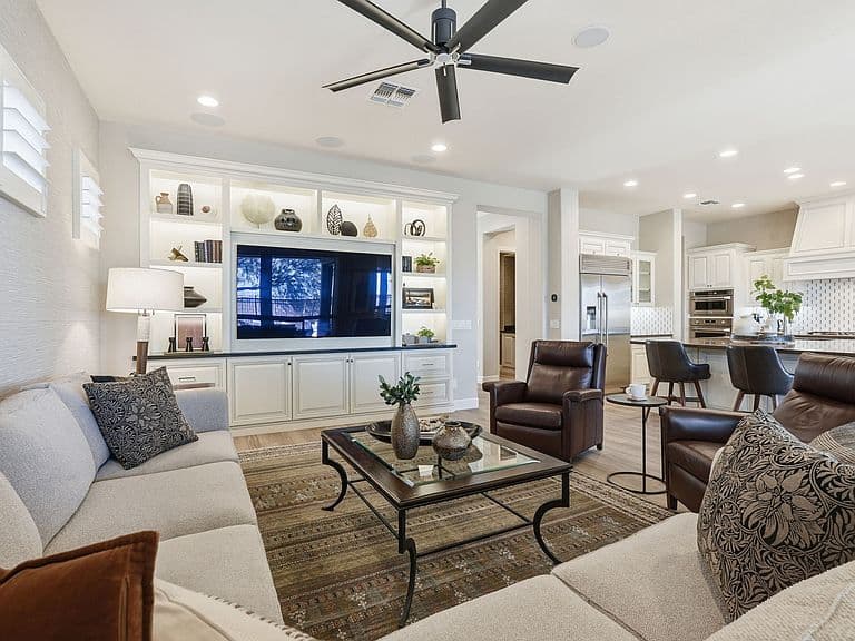35573 N Granada Ln photo 5