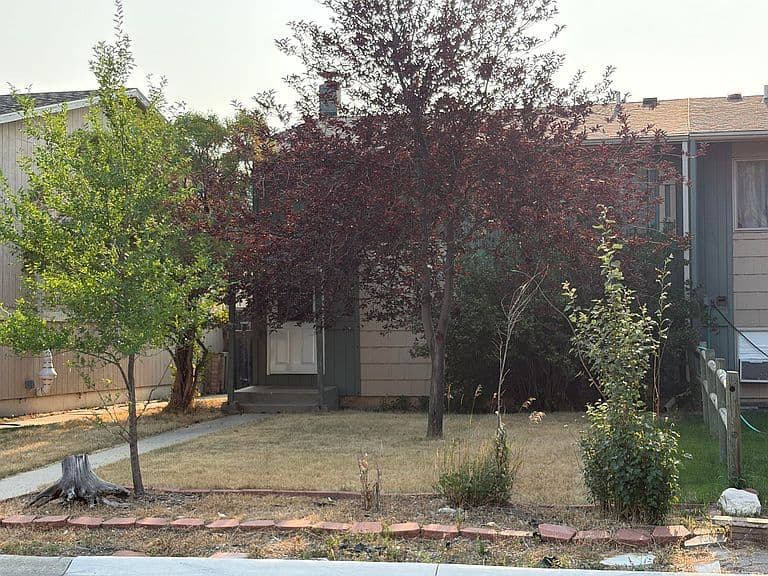 1453 Highland Ave photo 2