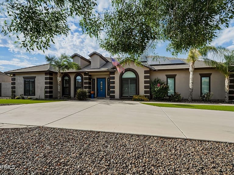 20922 E EXCELSIOR Avenue photo 5