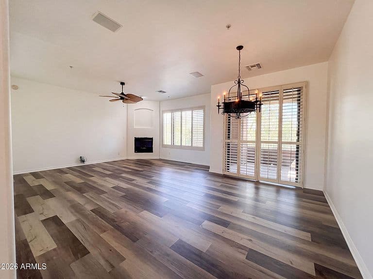 19550 N GRAYHAWK Drive #2028 photo 3