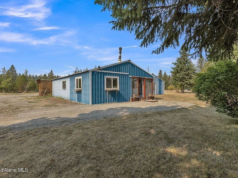 396 Wakena Ln photo 2