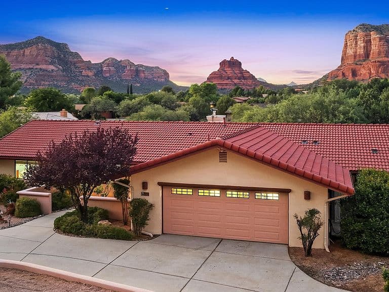 170 CONCHO Drive photo 1