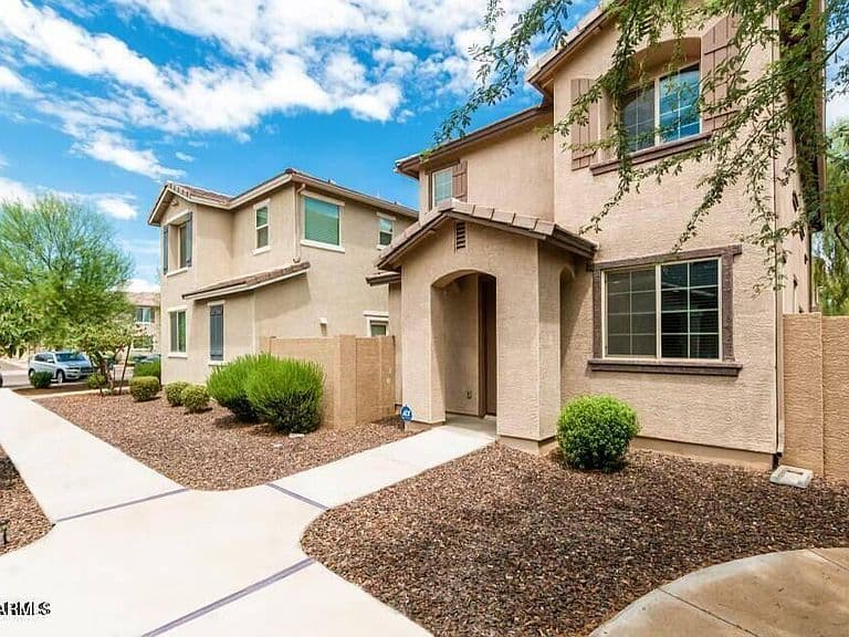 2477 N 73RD Drive photo 3