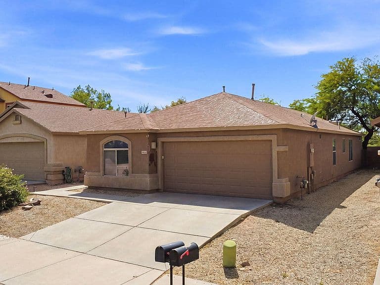 7816 S Baja Stone Ave photo 3