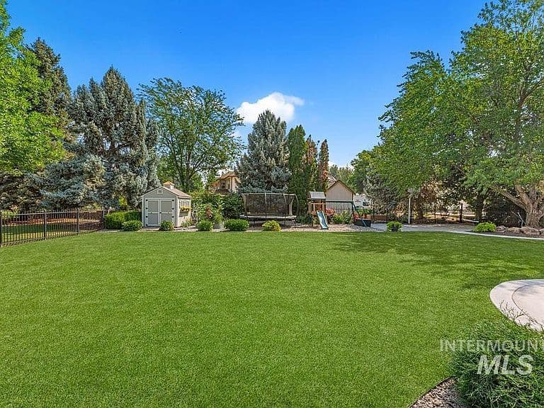 5298 N Hickory Tree Way photo 3