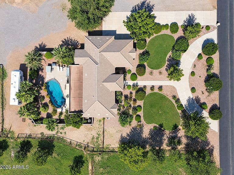 39762 N CREEKSIDE Road photo 3