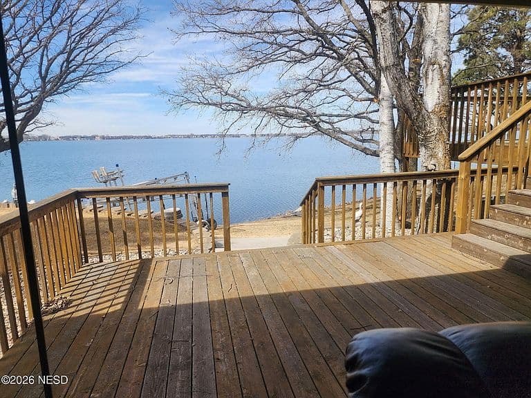 828 Hidden Valley Dr photo 4