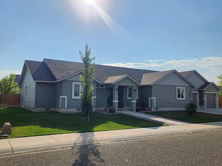 1536 Marie Dr photo 3
