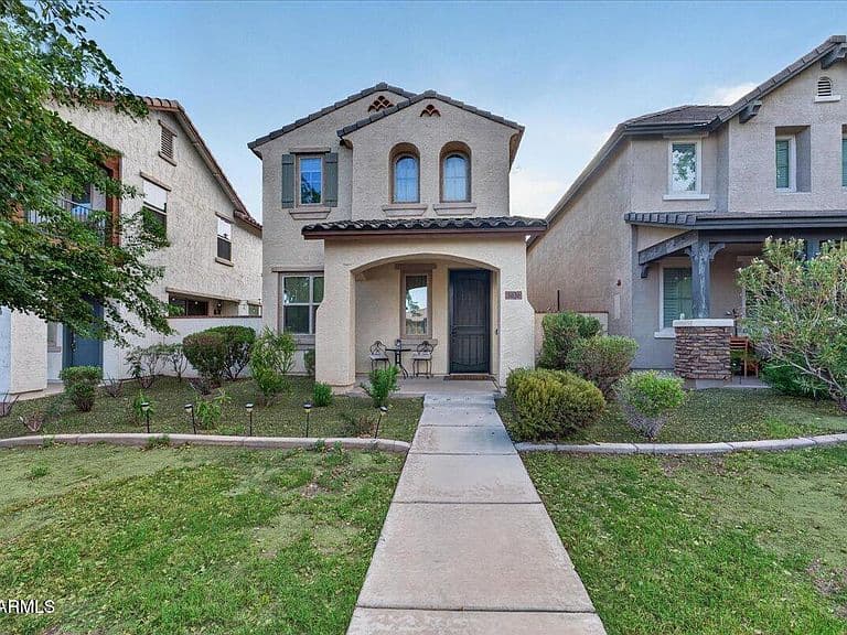 3036 N ACACIA Way photo 2