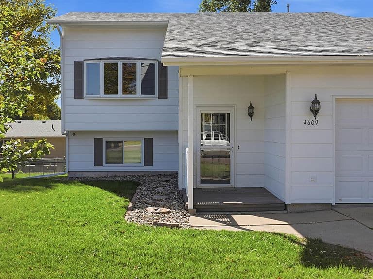 4609 E Fernwood Dr photo 2