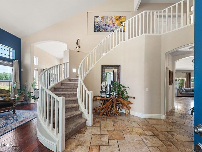 241 S Equestrian Court photo 3