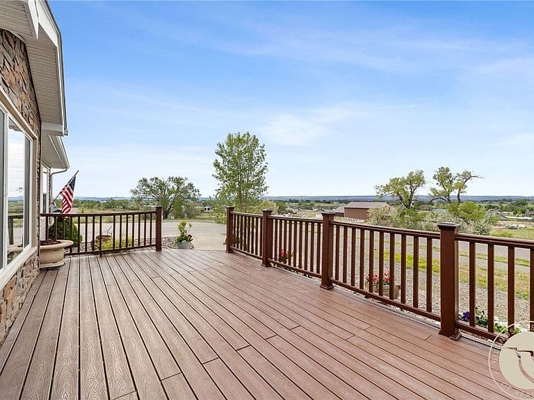 7801 Monad Rd photo 3