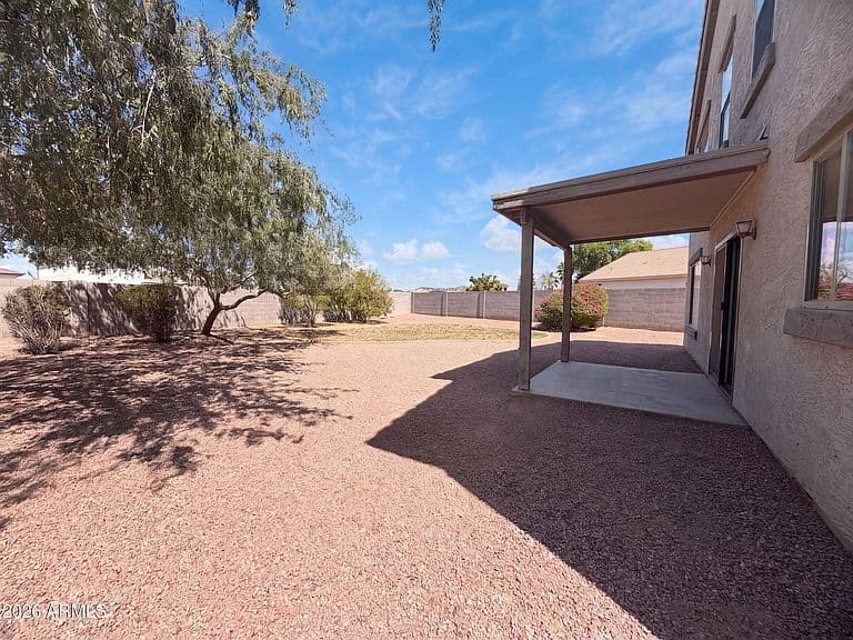 544 E CHRISTOPHER Street photo 5
