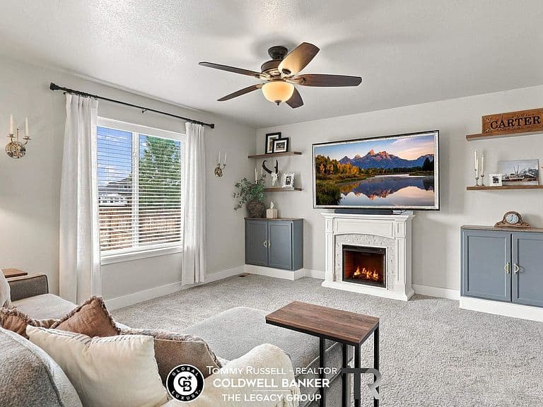 3050 Indian Scout Dr photo 4