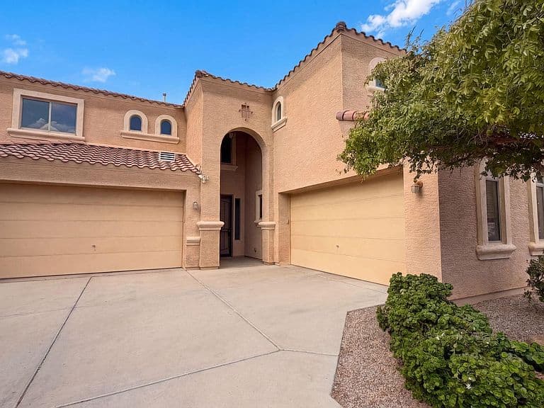 17641 W VALENTINE Street photo 1