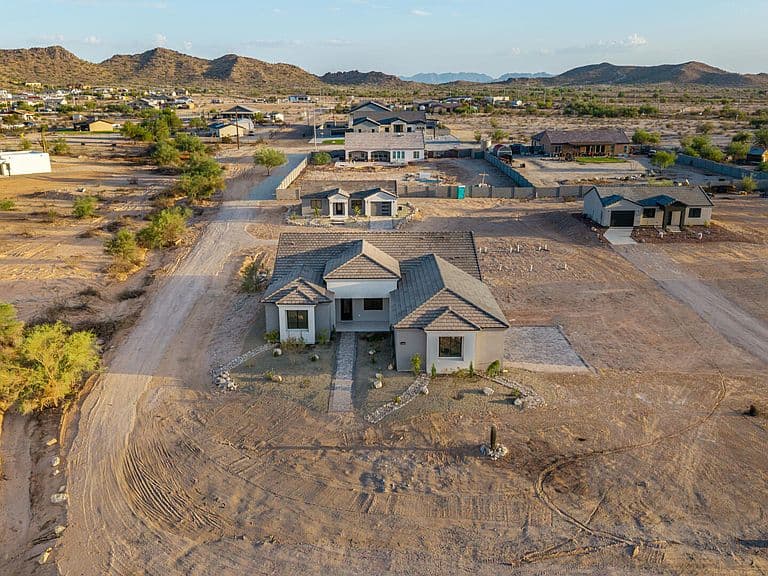 19403 W RUSTLER Road photo 1