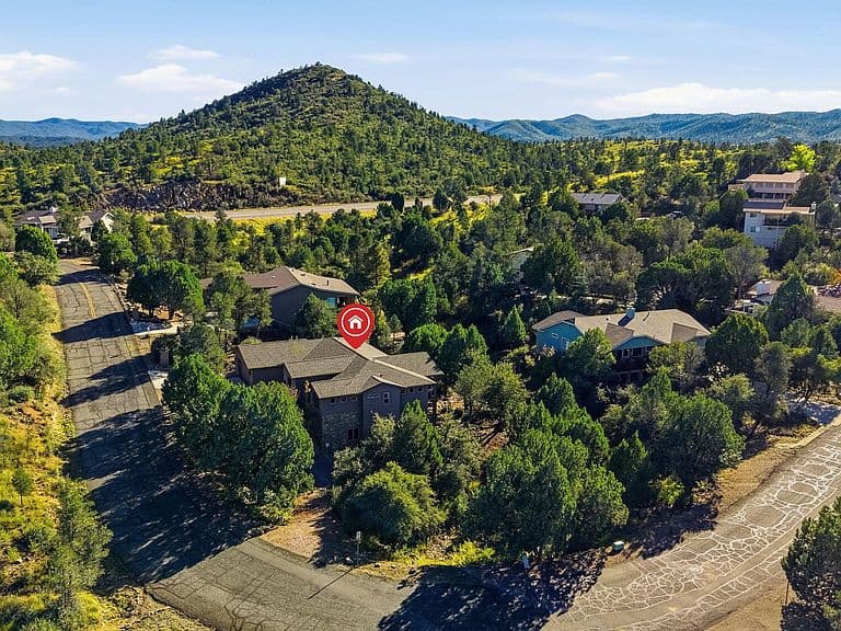4955 Bear Way photo 5