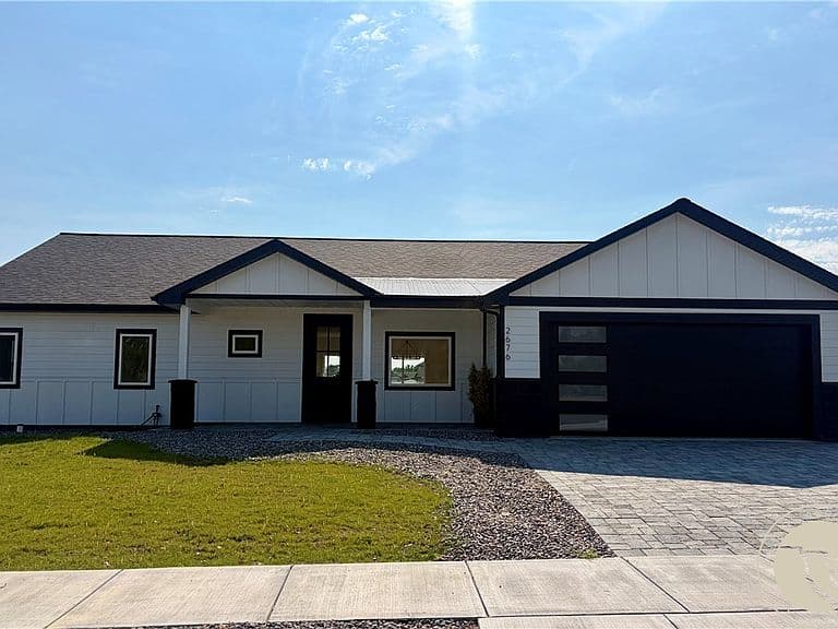 2676 Strapper Ln photo 1