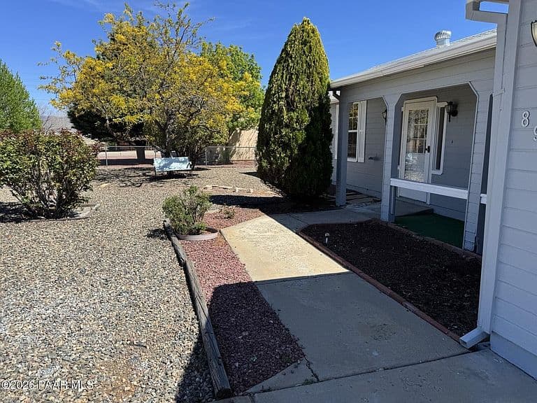 8901 E Rowel Dr photo 5