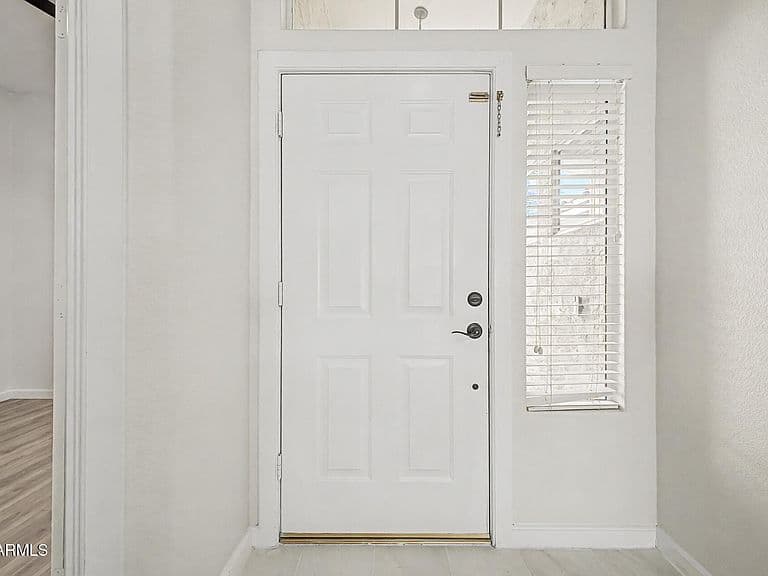 2250 E AUGUSTA Avenue photo 5