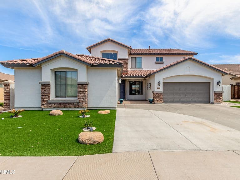 6745 S RACHAEL Way photo 2