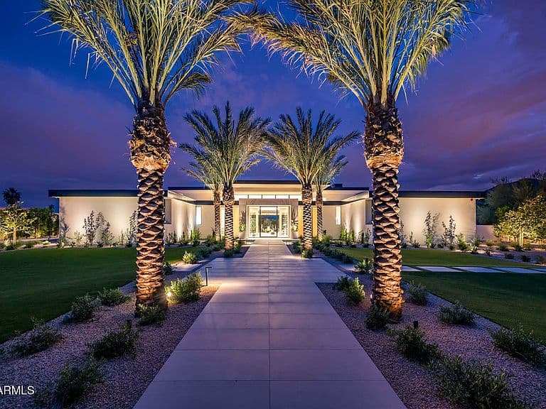 6649 E Ocotillo Road photo 5