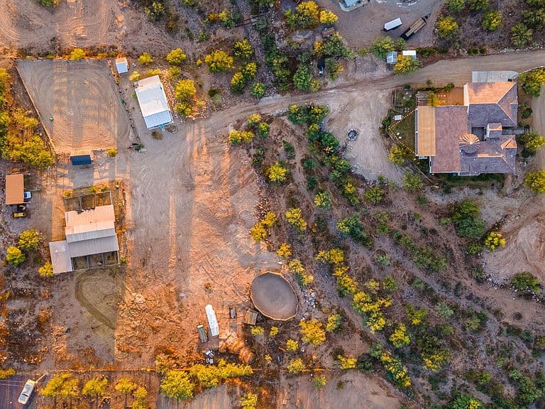 315 E SABROSA Drive photo 2