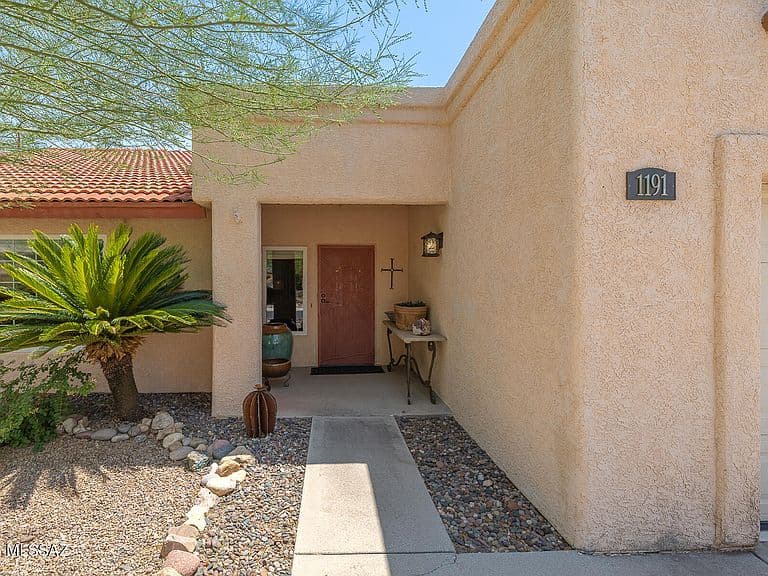 1191 W Coblewood Way photo 3