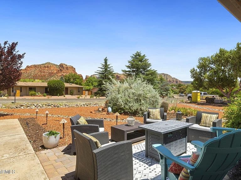 1185 BELL ROCK Boulevard photo 2
