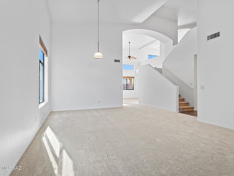 10538 E Ravenswood St photo 4