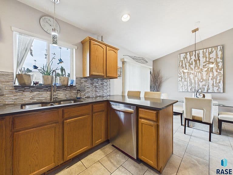 400 Philly Cir photo 5