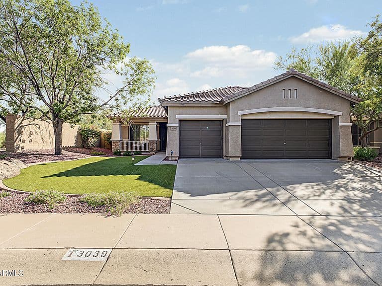 3039 W WHITMAN Drive photo 1