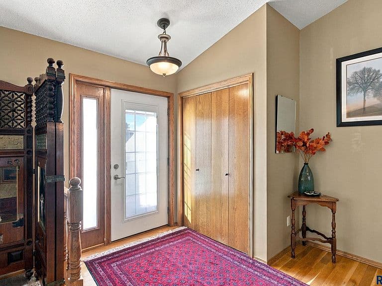 3304 E Marson Dr photo 4