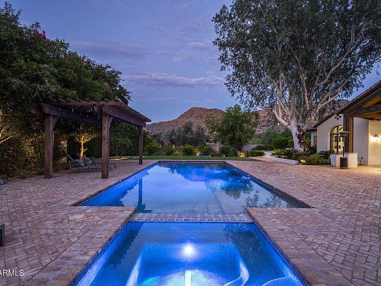 5024 E DESERT PARK Lane photo 3