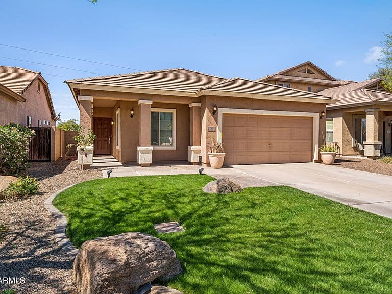 41330 N SALIX Drive photo 1