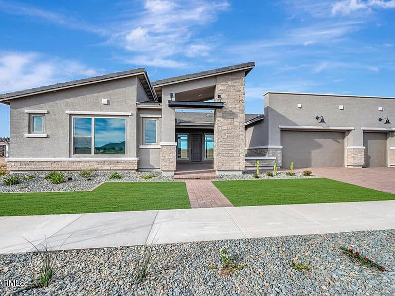 18122 E CREOSOTE Drive photo 2