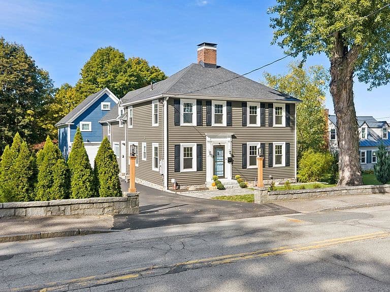 121 Prospect Street photo 1