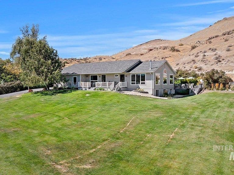 4505 Hidden Canyon Ln photo 1
