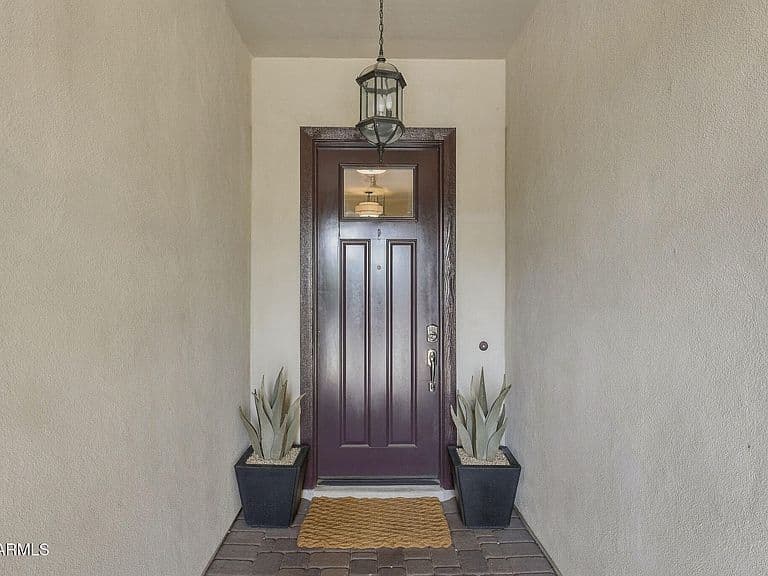 18204 W HOPE Drive photo 4