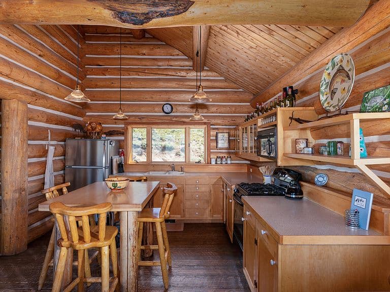 988 Fox Dr photo 5