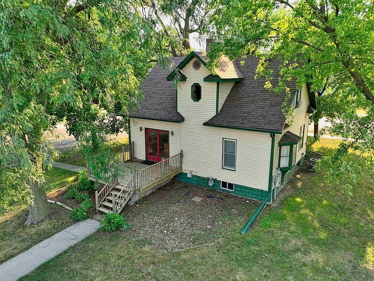 1120 S Duff St photo 3