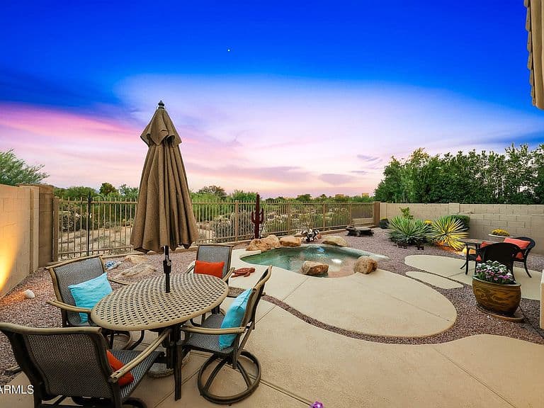 22215 N 51ST Street photo 2