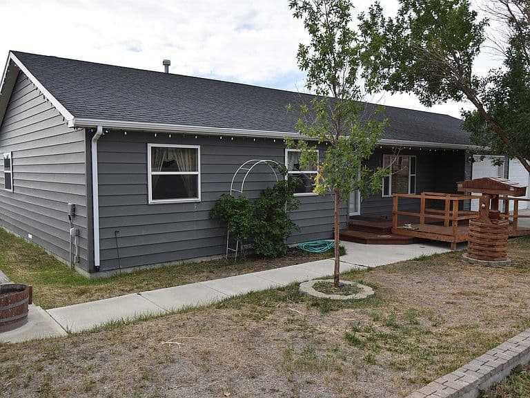 8 Sage Rd photo 2