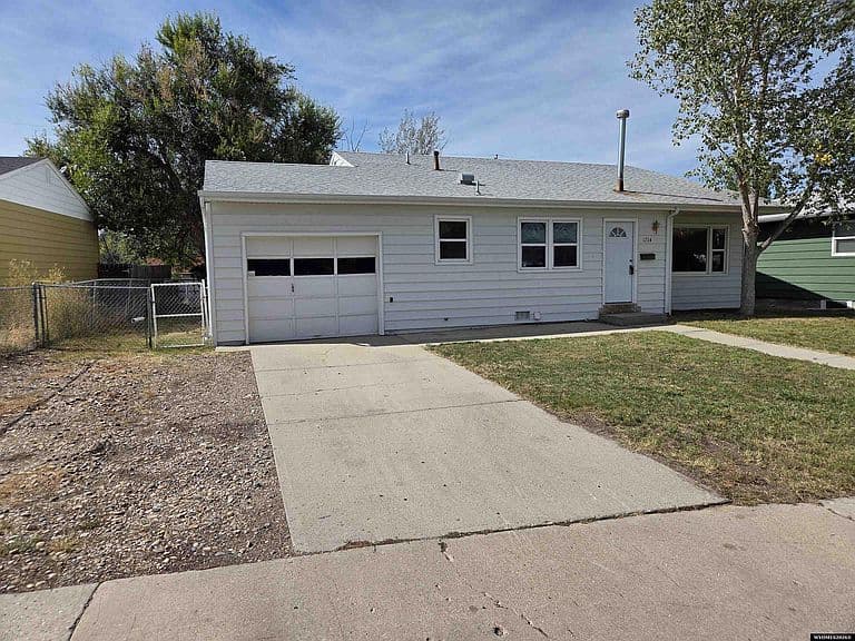 1714 Lennox Ave photo 1