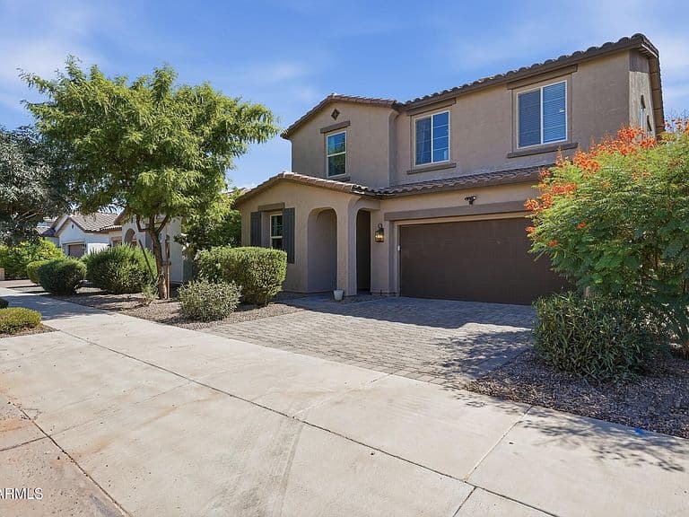 20853 E LONGWOOD Drive photo 4