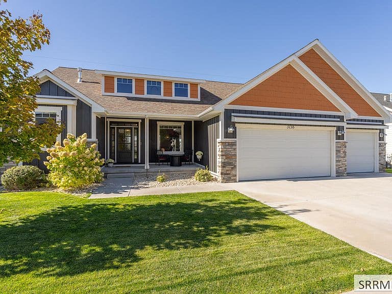 3136 S Chartwell Gdn photo 2